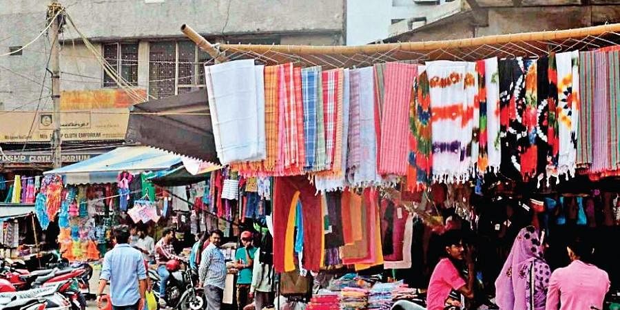 Weekly Markets to Operate From Aug 9 in Capital, Delhi High Court Disposes Plea Weekly Markets to Operate From Aug 9 in Capital, Delhi High Court Disposes Plea